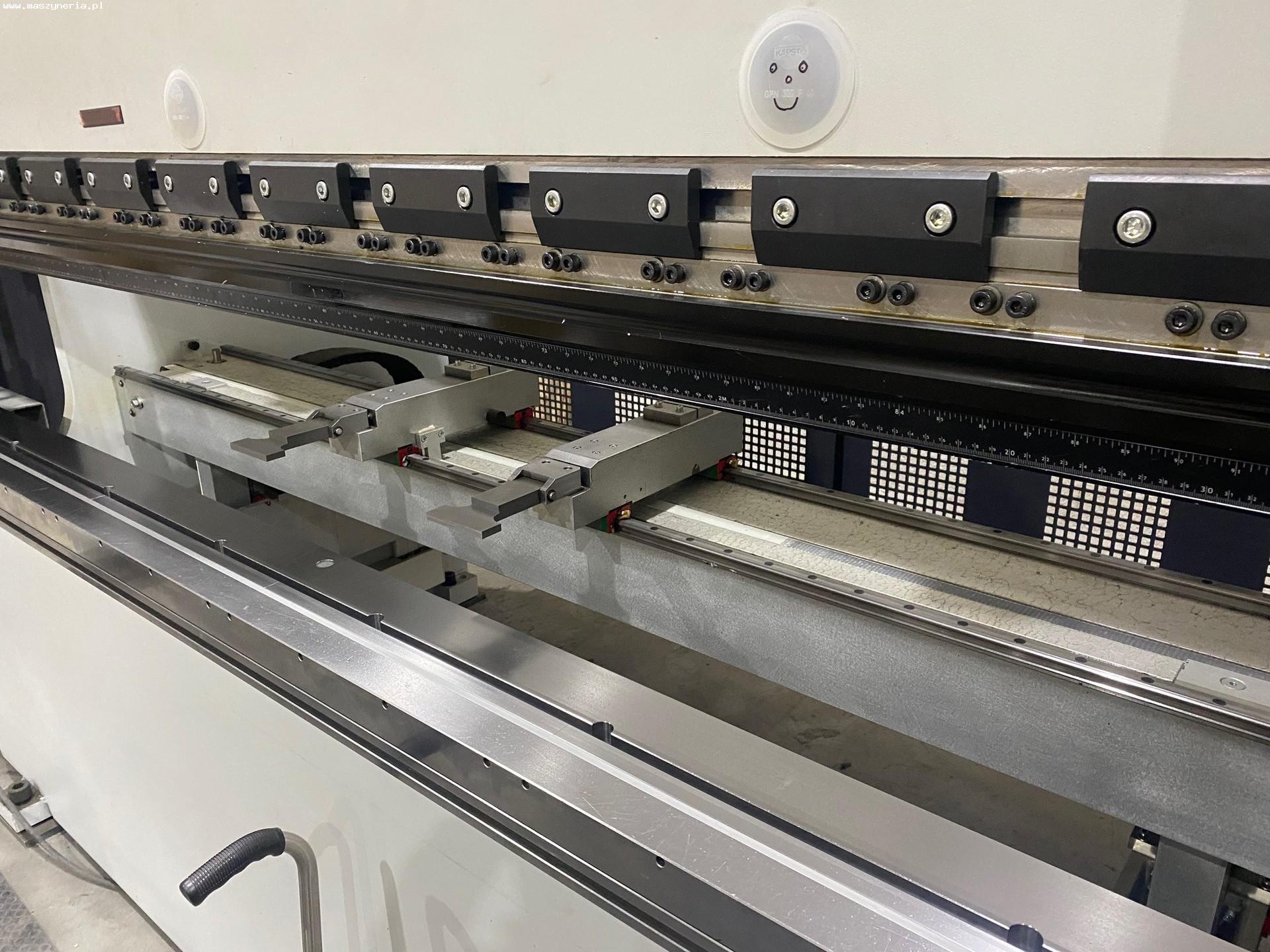 Pressa piegatrice idraulica CNC LVD PPED 135/30 in vendita - foto 3